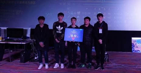 押lol